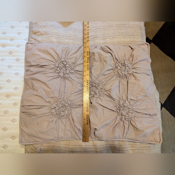 Pair of Lenox bloom standard shams - Picture 6 of 10